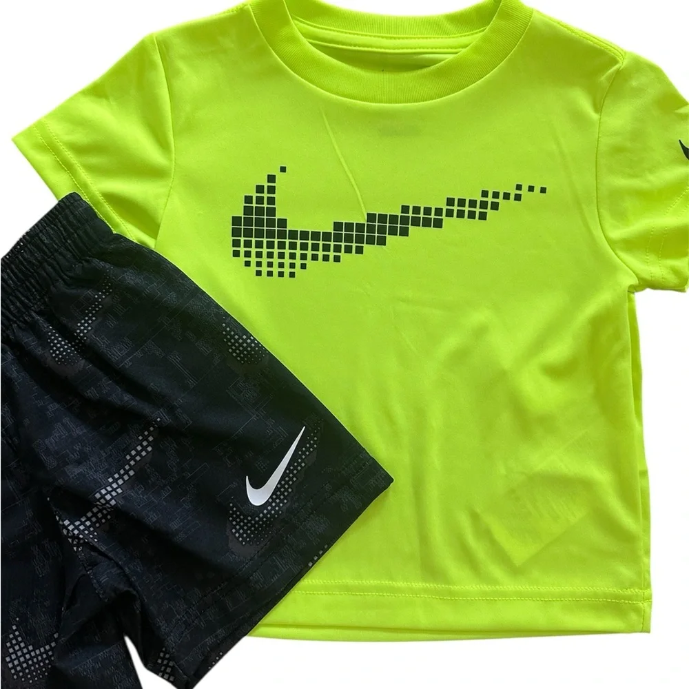 Nike Dri-FIT Boys 2T Neon Green Black Athletic Short Set NWT Outfit - Picture 3 of 3